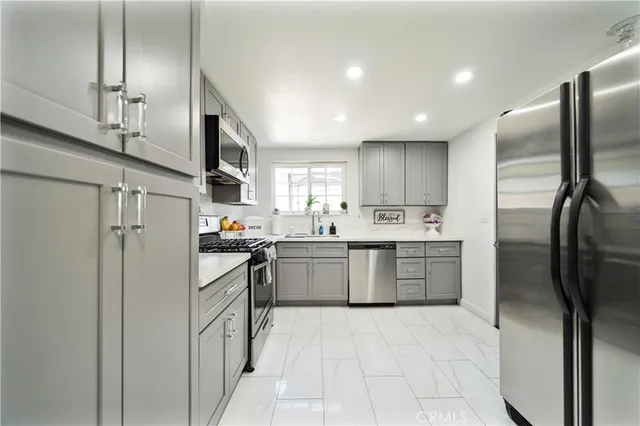 $738,000 | 371 South Alexander Avenue, Upland, CA 91786