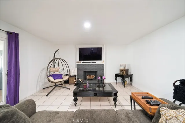 $738,000 | 371 South Alexander Avenue, Upland, CA 91786