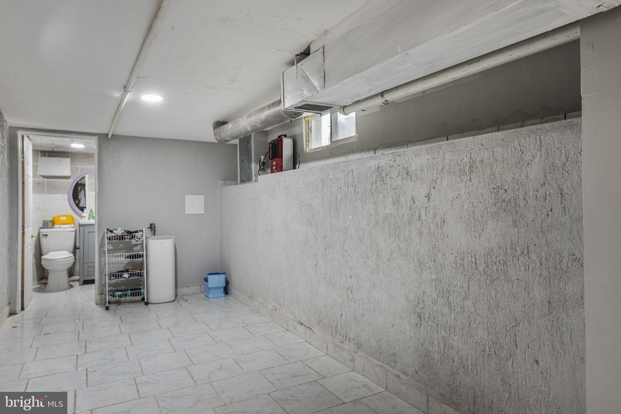 115 Park Avenue Reading, PA 19605 - Photo 19 of 28 a view of storage and utility room