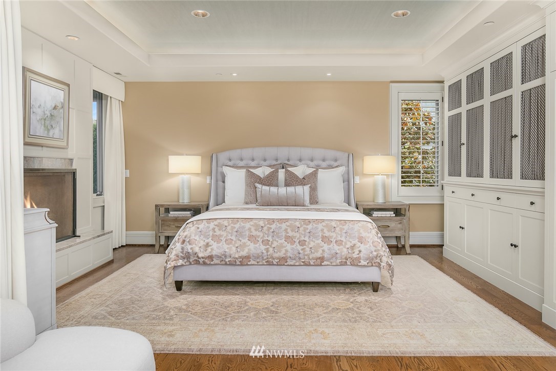 915 Belfair Road Bellevue, WA 98004 - Photo 15 of 28 Gallery Image 15