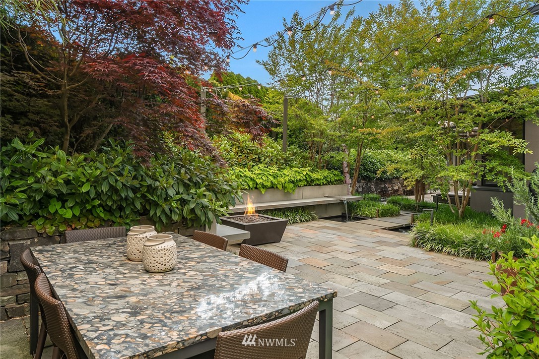 915 Belfair Road Bellevue, WA 98004 - Photo 21 of 28 Gallery Image 21