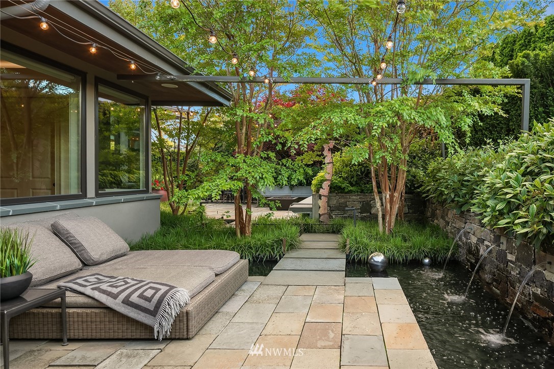 915 Belfair Road Bellevue, WA 98004 - Photo 23 of 28 Gallery Image 23