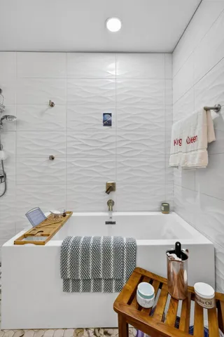 $1,095,000 | 7598 West Country Club Boulevard, Boca Raton, FL 33487