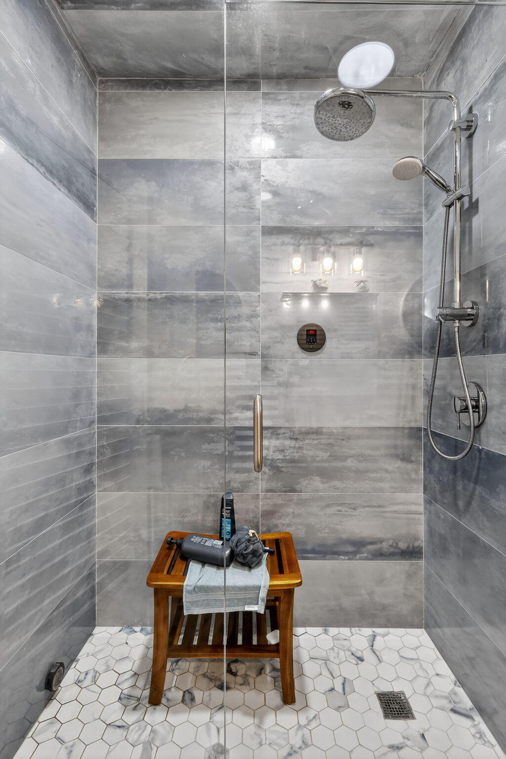 7598 West Country Club Boulevard Boca Raton, FL 33487 - Photo 77 of 103 43-web-or-mls-_82A8251