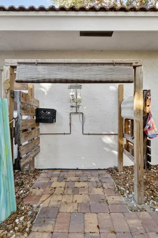 $1,095,000 | 7598 West Country Club Boulevard, Boca Raton, FL 33487