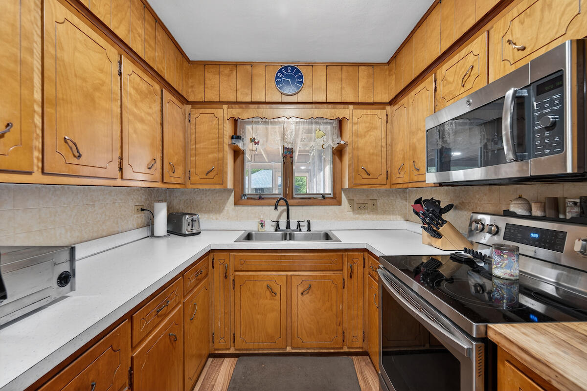 408 9th Street Somers, WI 53140 - Photo 6 of 22 7