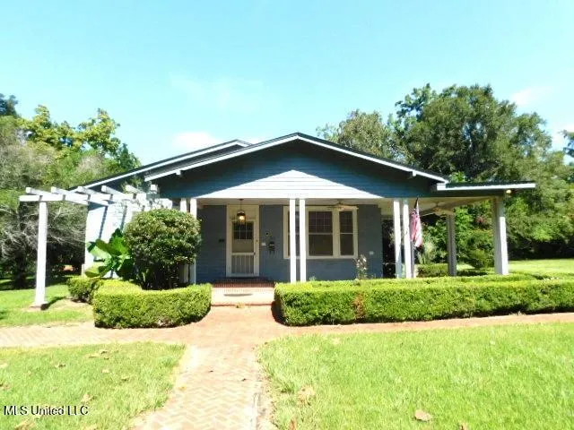 $356,500 | 125 Riverside Street, Vidalia, LA 71373