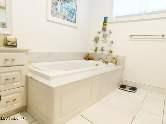 $356,500 | 125 Riverside Street, Vidalia, LA 71373