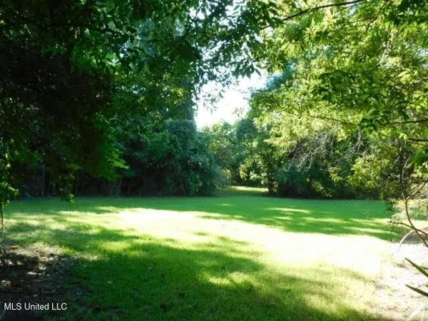 $356,500 | 125 Riverside Street, Vidalia, LA 71373