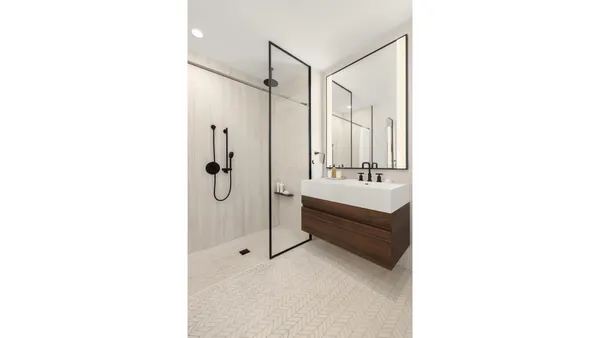 $6,495 | 111 Varick Street, Unit 5D | Hudson Square