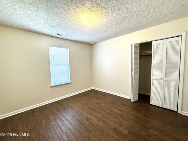 $1,200 | 113 Glenside Court, Midway Park, NC 28544