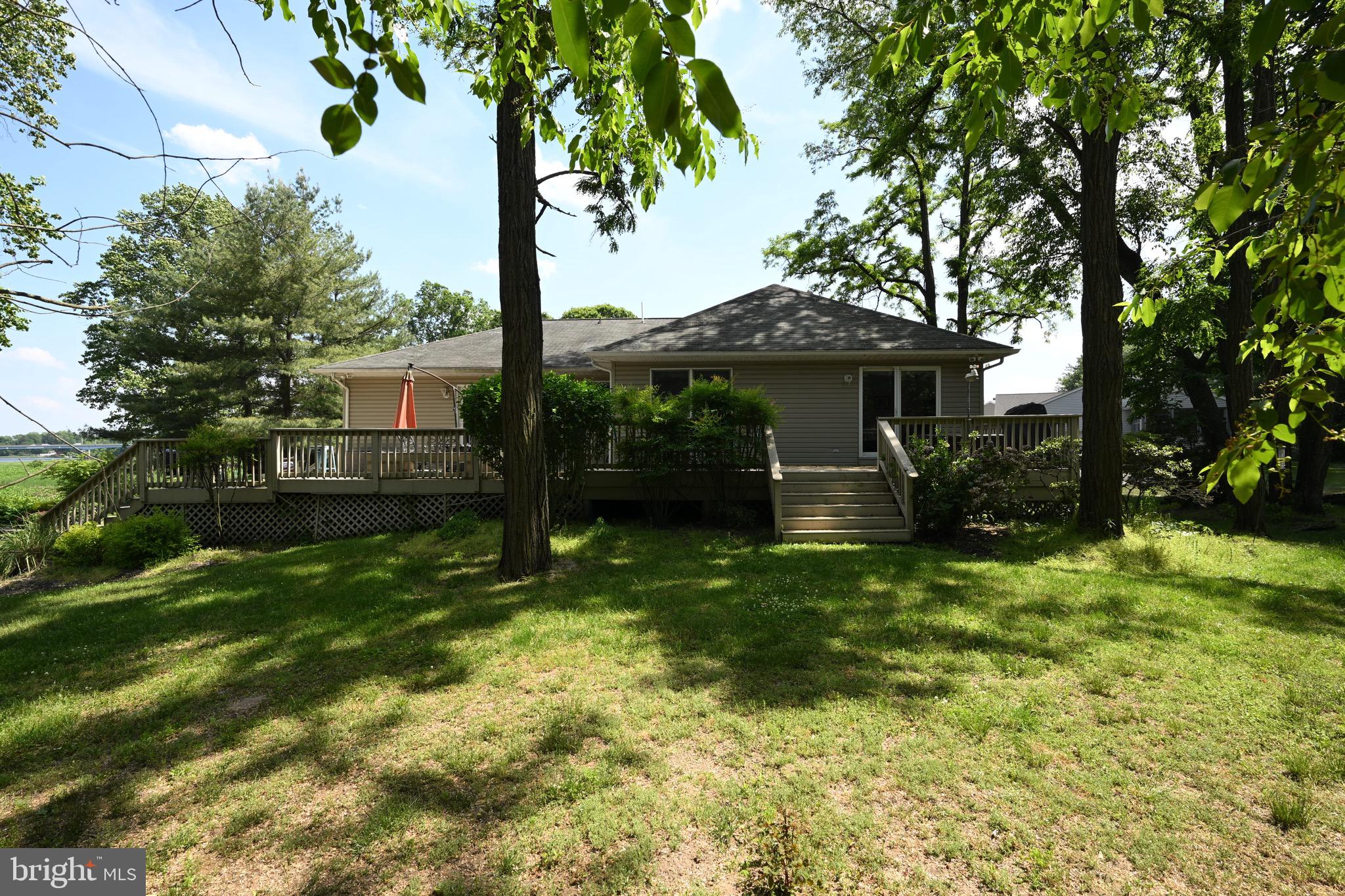 111 Jason Court Delran, NJ 08075 - Photo 13 of 15