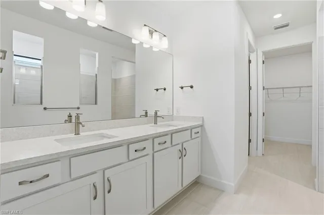 $739,900 | 1954 Fresno Avenue, Naples, FL 34120