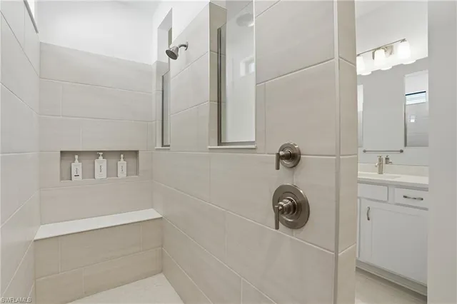 $739,900 | 1954 Fresno Avenue, Naples, FL 34120