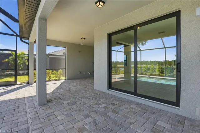 $739,900 | 1954 Fresno Avenue, Naples, FL 34120