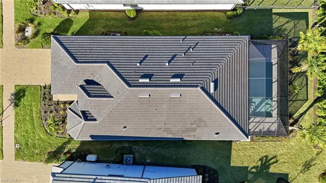 $739,900 | 1954 Fresno Avenue, Naples, FL 34120