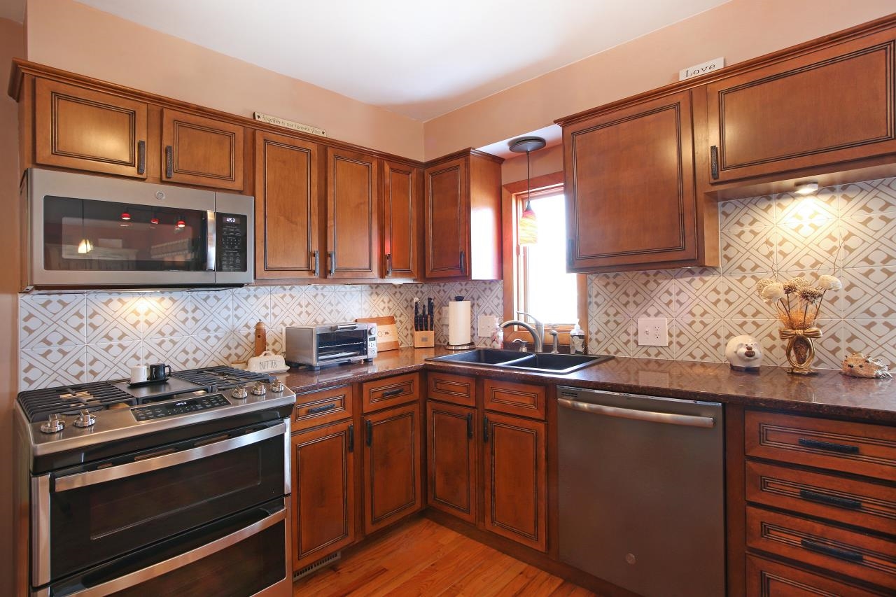 1 Grandview Avenue Derry, NH 03038 - Photo 14 of 60