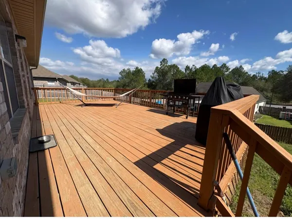 $2,000 | 148 Crab Apple Avenue, Crestview, FL 32536