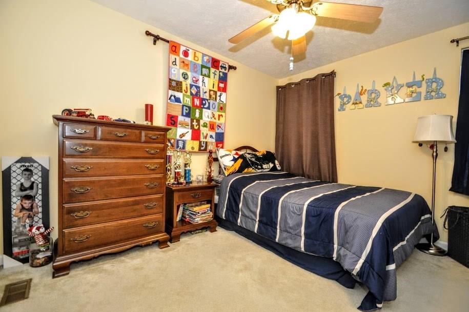 203 West Country Barn Road Houston, PA 15342 - Photo 18 of 25