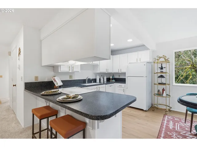 $250,000 | 13100 Northwest 8th Avenue, Vancouver, WA 98685