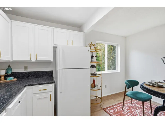 $250,000 | 13100 Northwest 8th Avenue, Vancouver, WA 98685