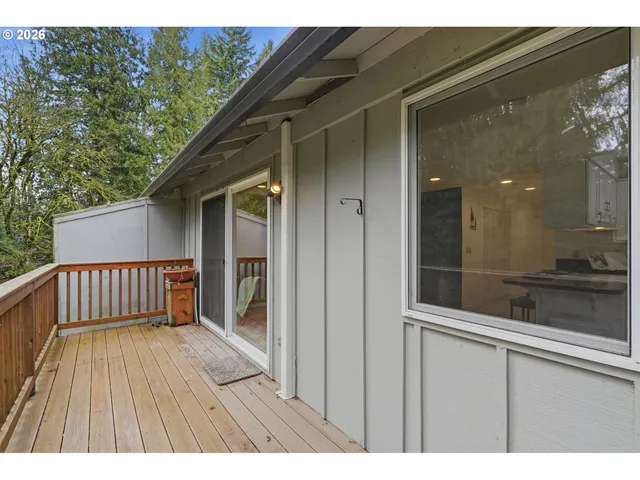 $250,000 | 13100 Northwest 8th Avenue, Vancouver, WA 98685