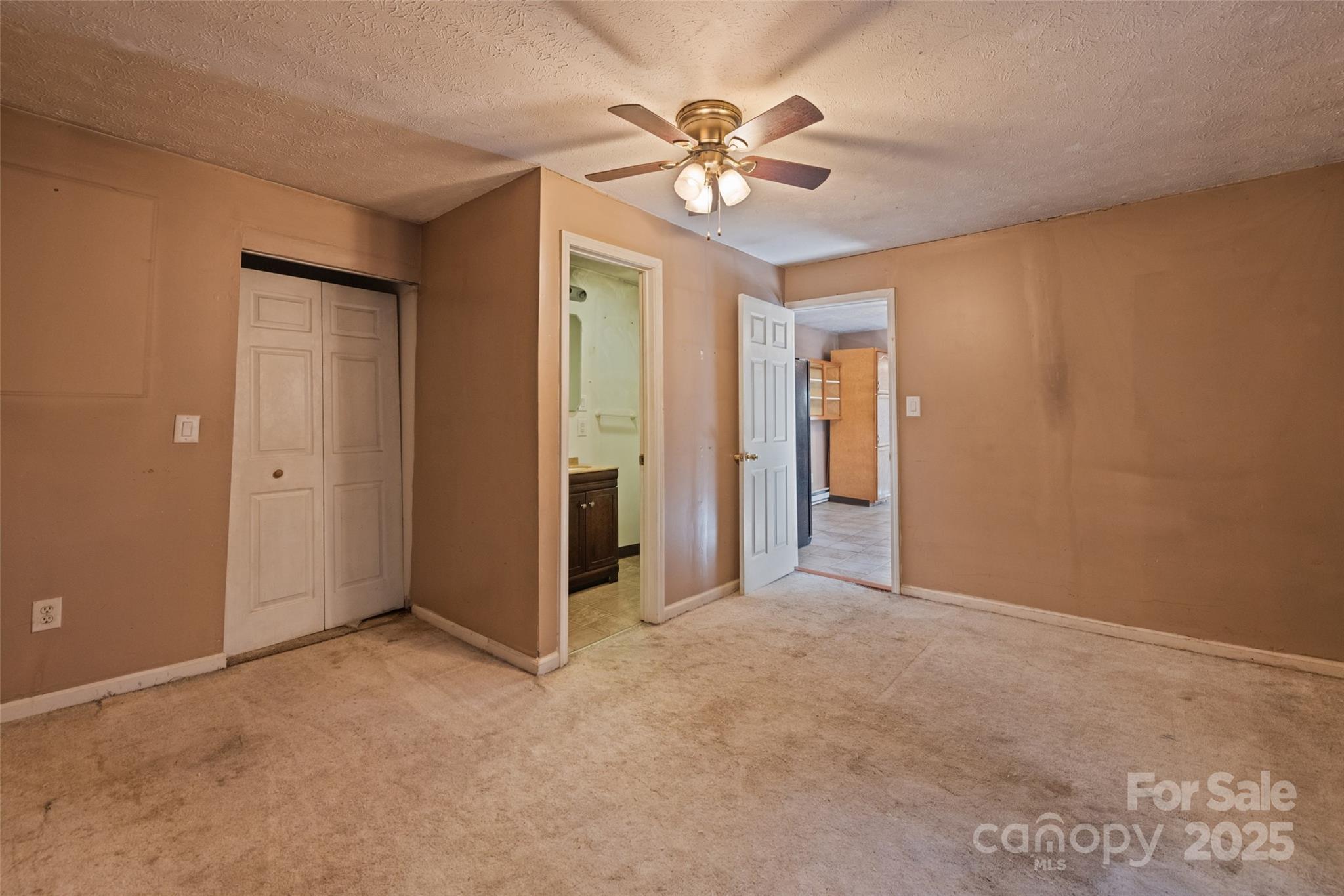 8063 Carolina Boulevard Clyde, NC 28721 - Photo 16 of 18