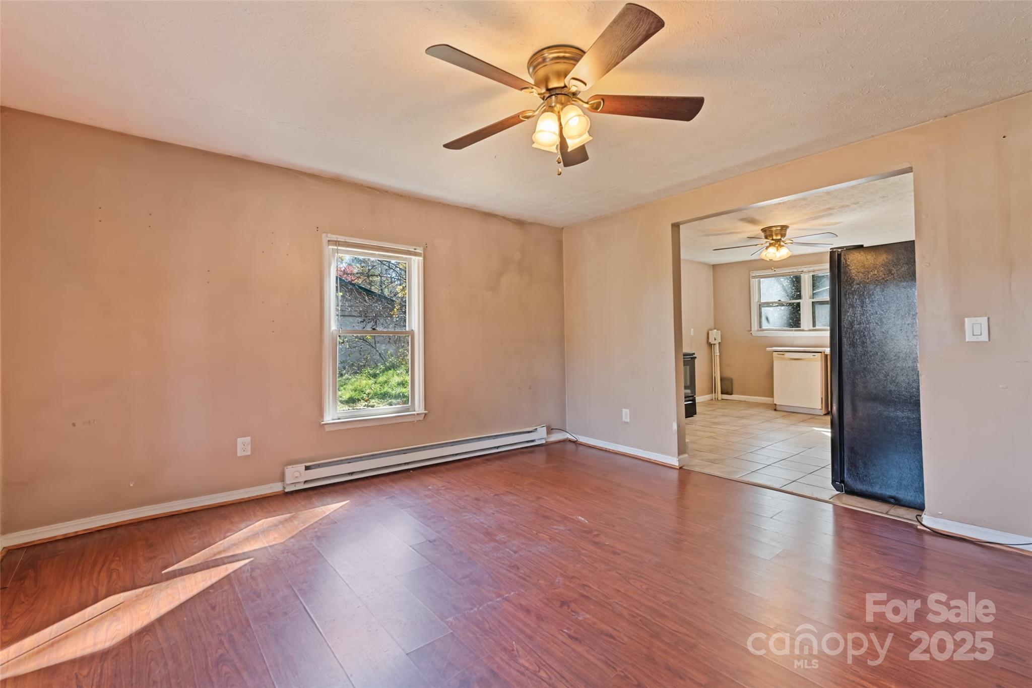 8063 Carolina Boulevard Clyde, NC 28721 - Photo 7 of 18