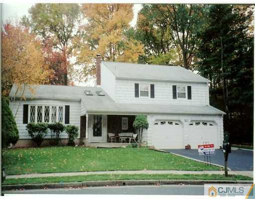 223 Normandy Road Edison, NJ 08820 - Photo 1 of 8 Gallery Image 1