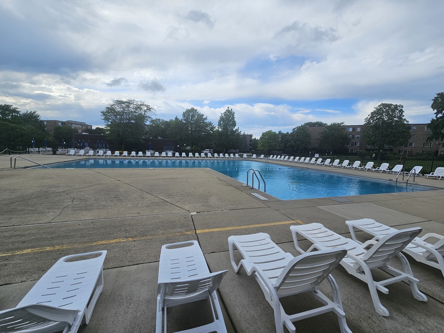 950 East Wilmette Road, Unit 401 Palatine, IL 60074 - Photo 5 of 7