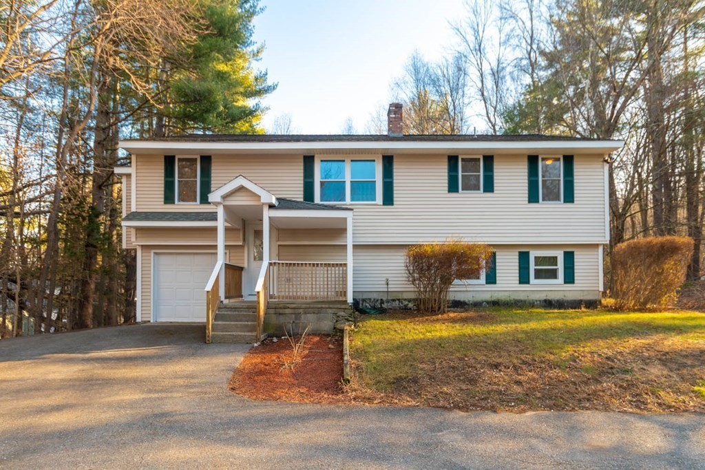 8 Holden Road Sterling, MA 01564 - Photo 1 of 28