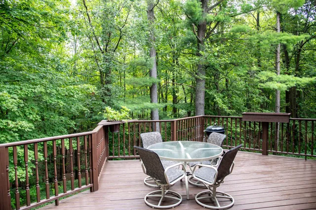 $435,000 | W828 Evergreen Court, Spring Valley, WI 54767