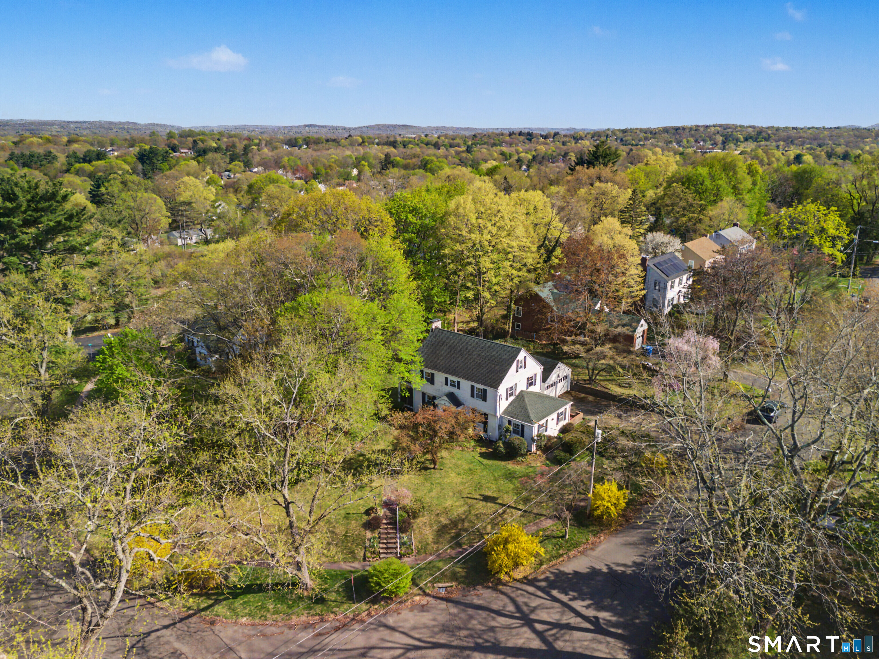 60 Briarcliff Road Hamden, CT 06518 - Photo 33 of 37 Gallery Image 33