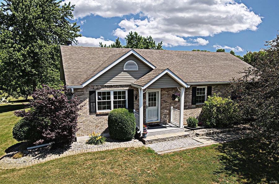 3425 Blumberg Road Marine, IL 62061 - Photo 1 of 61