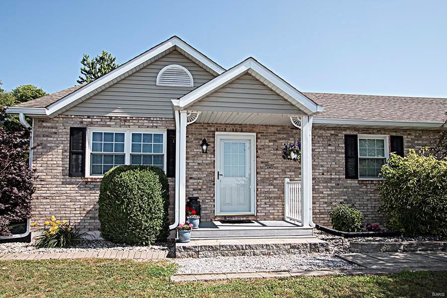 3425 Blumberg Road Marine, IL 62061 - Photo 3 of 61