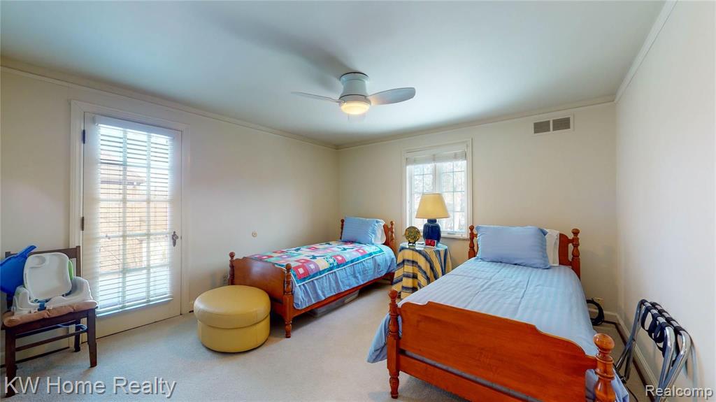 1146 Yorkshire Road Grosse Pointe Park, MI 48230 - Photo 30 of 39