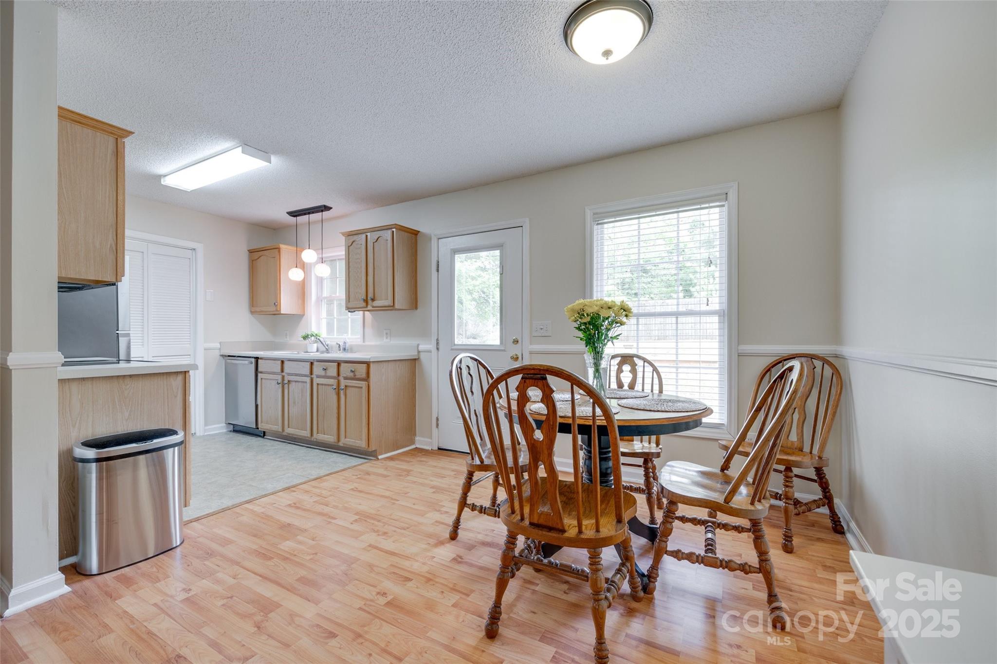 110 8th Street York, SC 29745 - Photo 8 of 26 a dining room with furniture and window
