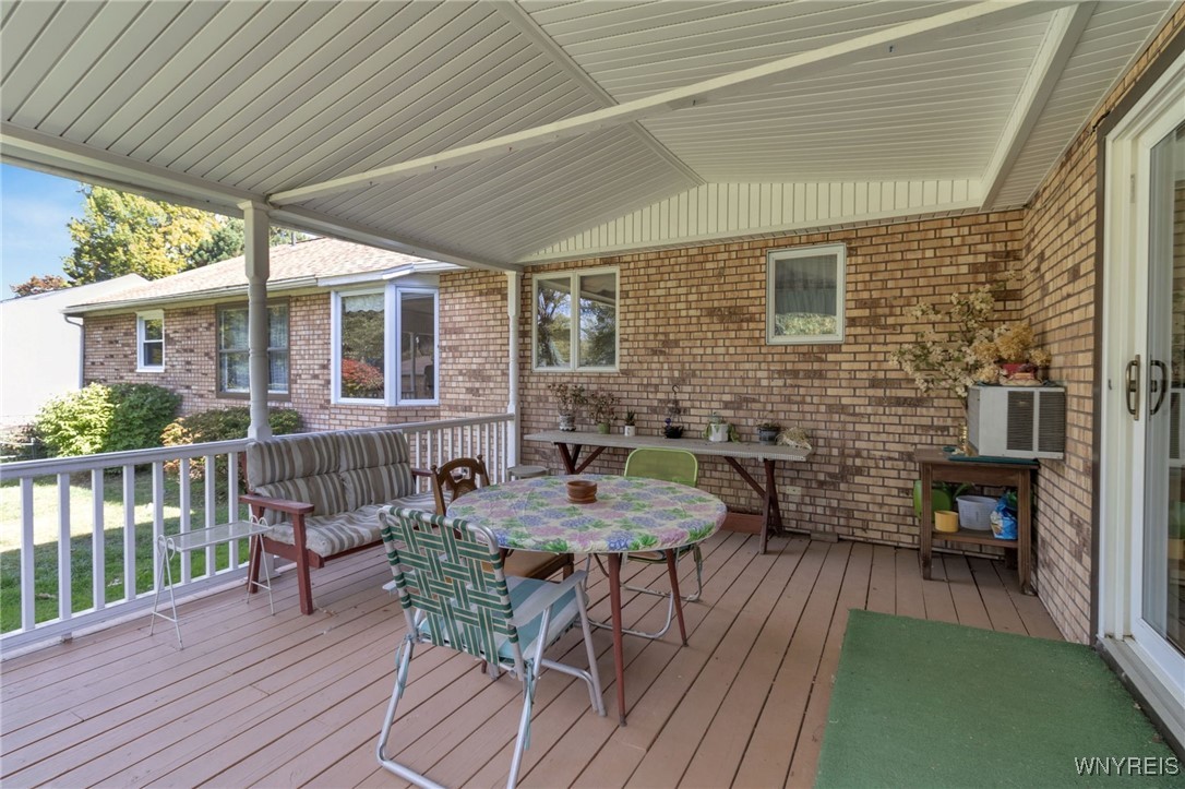 4520 Greenbriar Road Clarence, NY 14221 - Photo 33 of 38