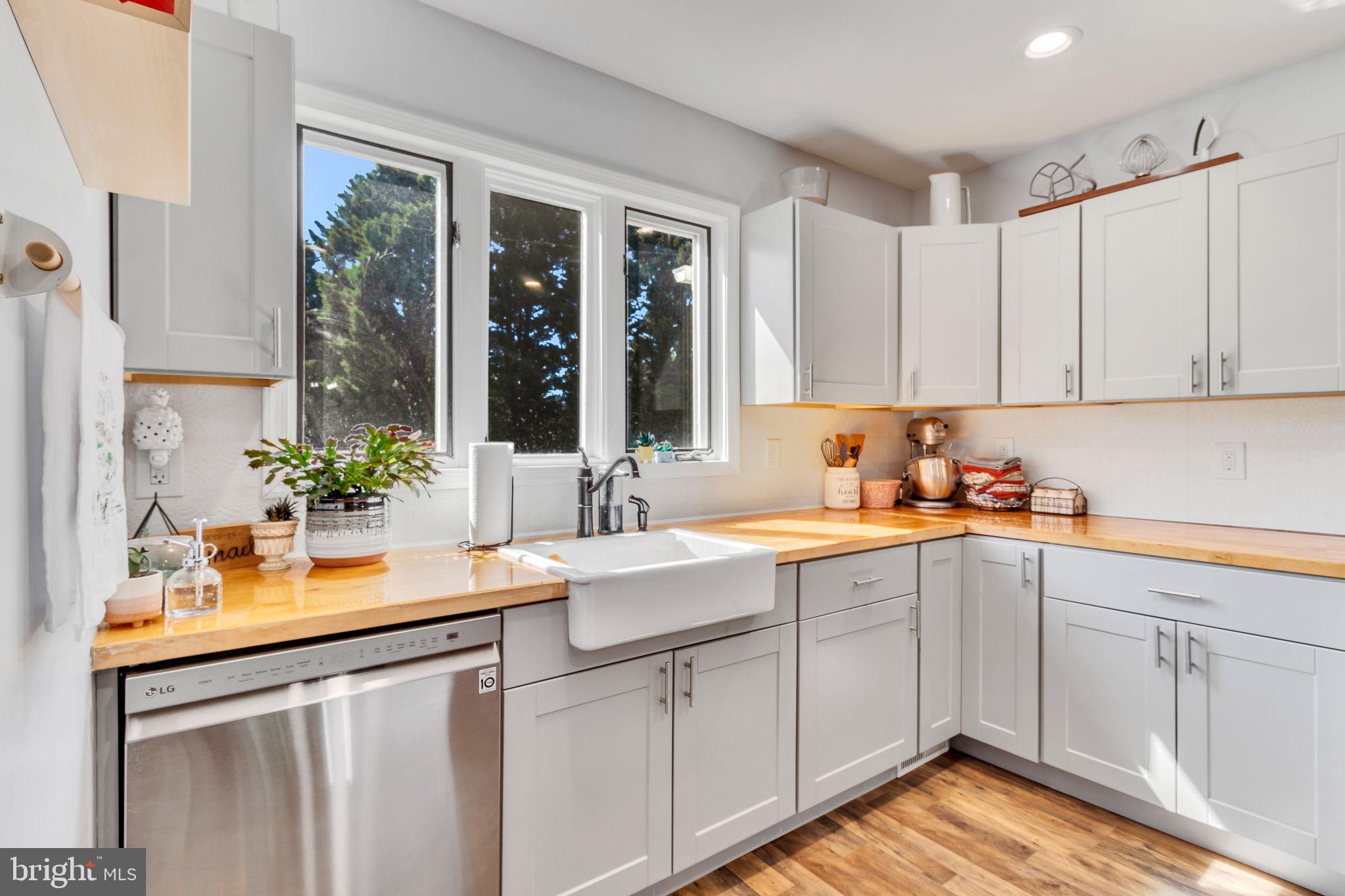 9832 River Road Lancaster, VA 22503 - Photo 3 of 68 Bright and airy modern kitchen space.