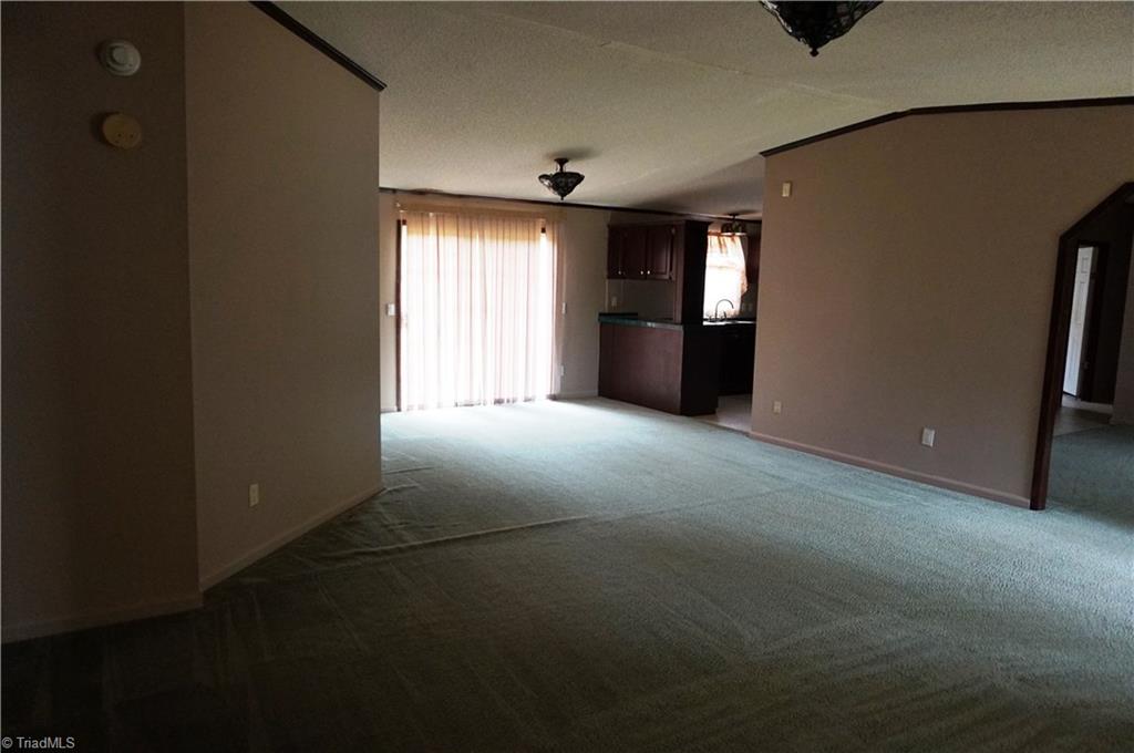 1170 Deer Chase Road Madison, NC 27025 - Photo 3 of 28 Gallery Image 3