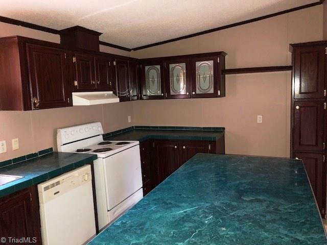 1170 Deer Chase Road Madison, NC 27025 - Photo 9 of 28 Gallery Image 9