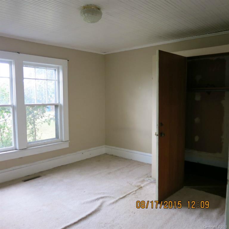 6948 Long Island Road Catawba, NC 28609 - Photo 4 of 11 Gallery Image 4