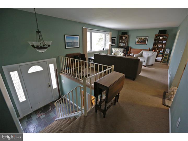 124 Extonville Road Trenton, NJ 08620 - Photo 6 of 16 Living Room