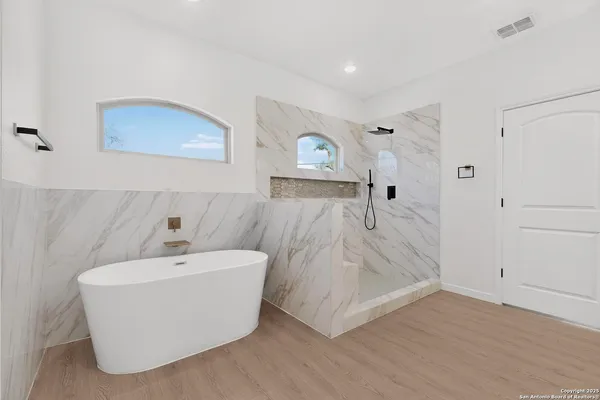 $399,999 | 514 Contour Drive, Spring Branch, TX 78070