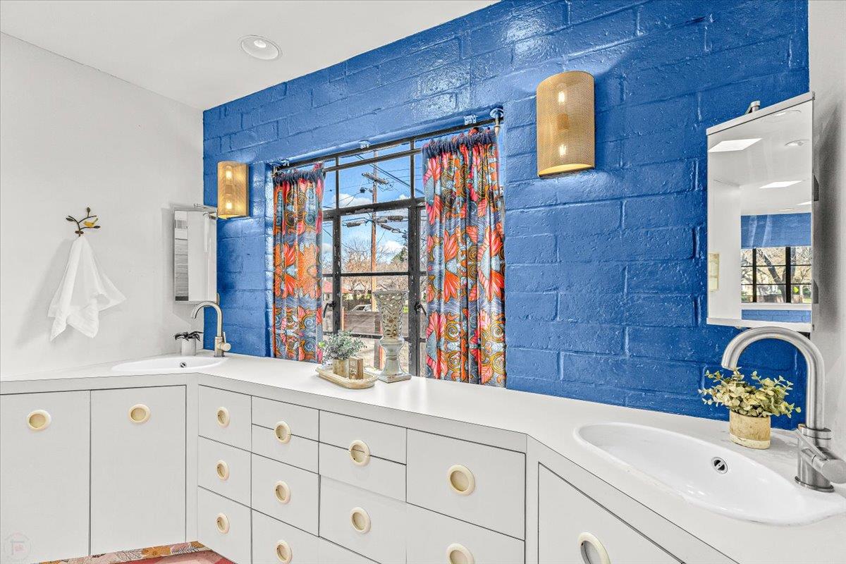 1018 West Morris Avenue Modesto, CA 95350 - Photo 53 of 78