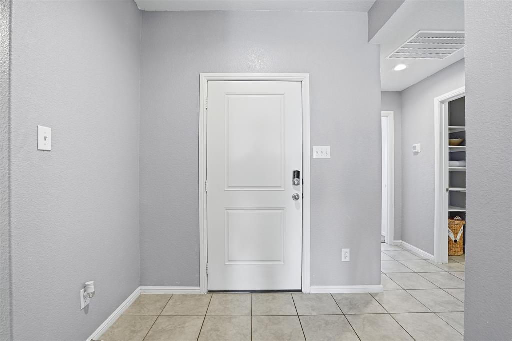 816 Durango Lane Cleburne, TX 76033 - Photo 3 of 16 a view of an empty room