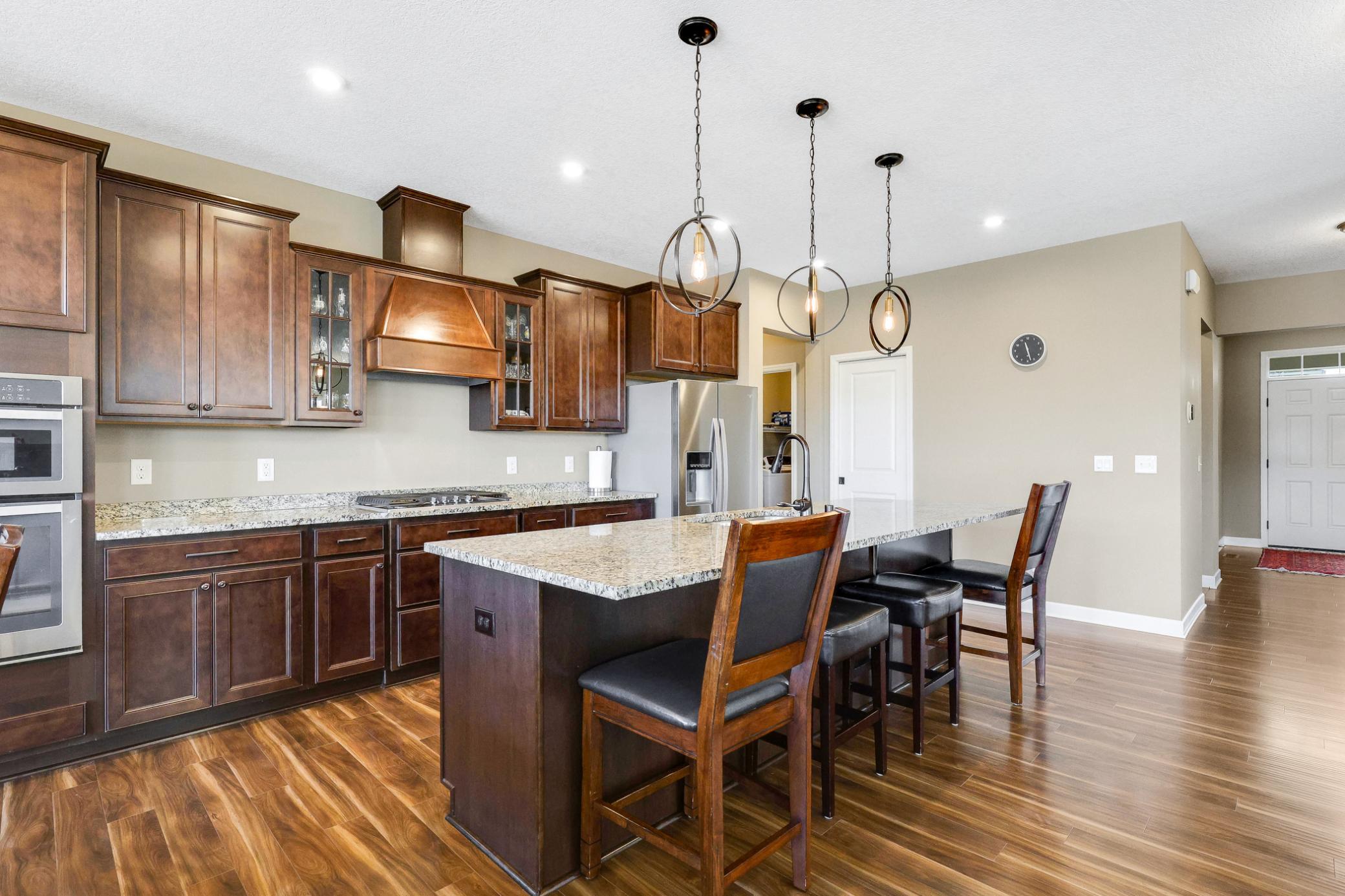 7129 Archer Trail Inver Grove Heights, MN 55077 - Photo 4 of 54