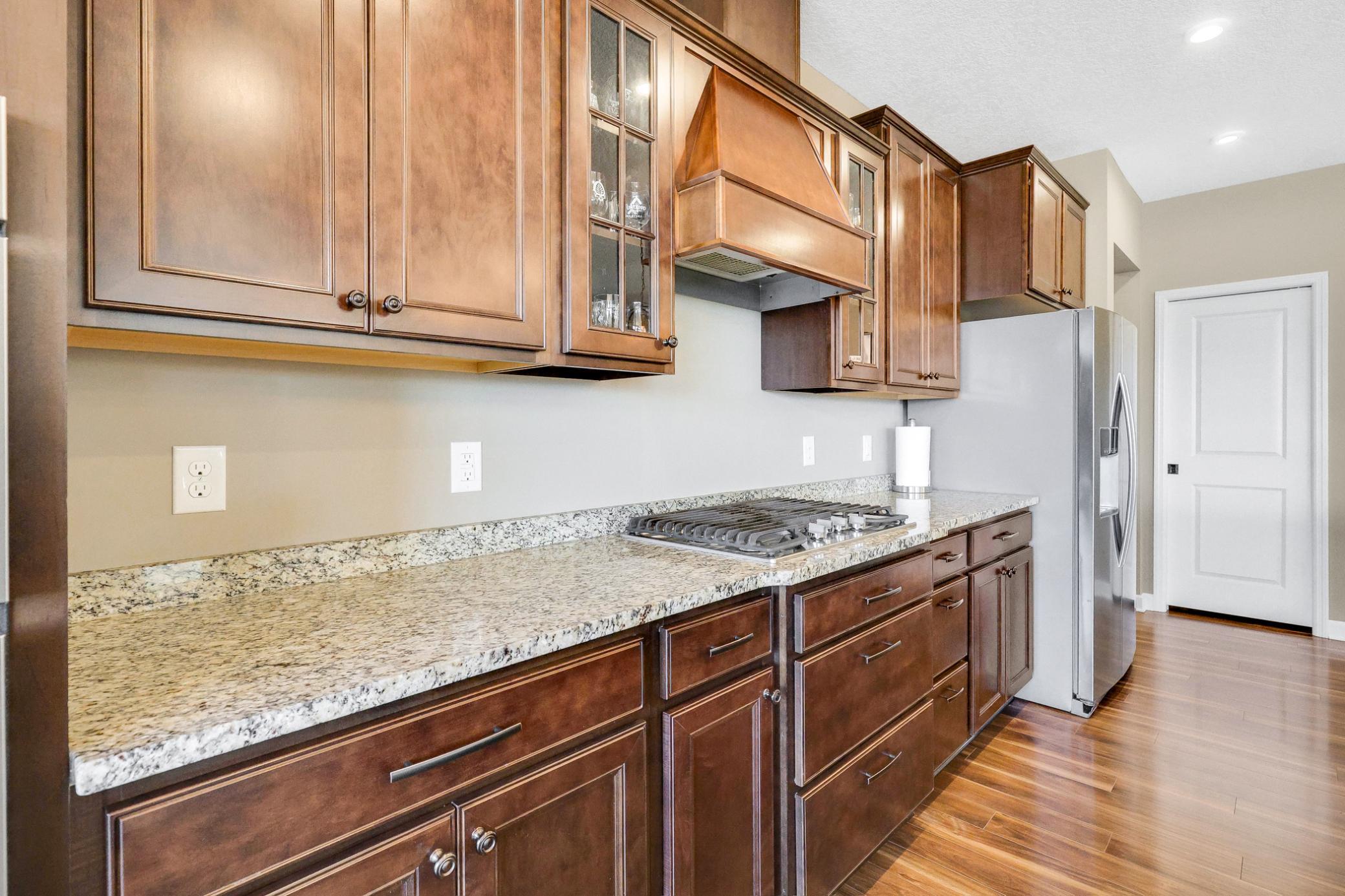 7129 Archer Trail Inver Grove Heights, MN 55077 - Photo 5 of 54