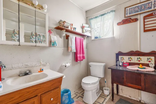 $175,000 | Undisclosed Address, Redding, CA 96001