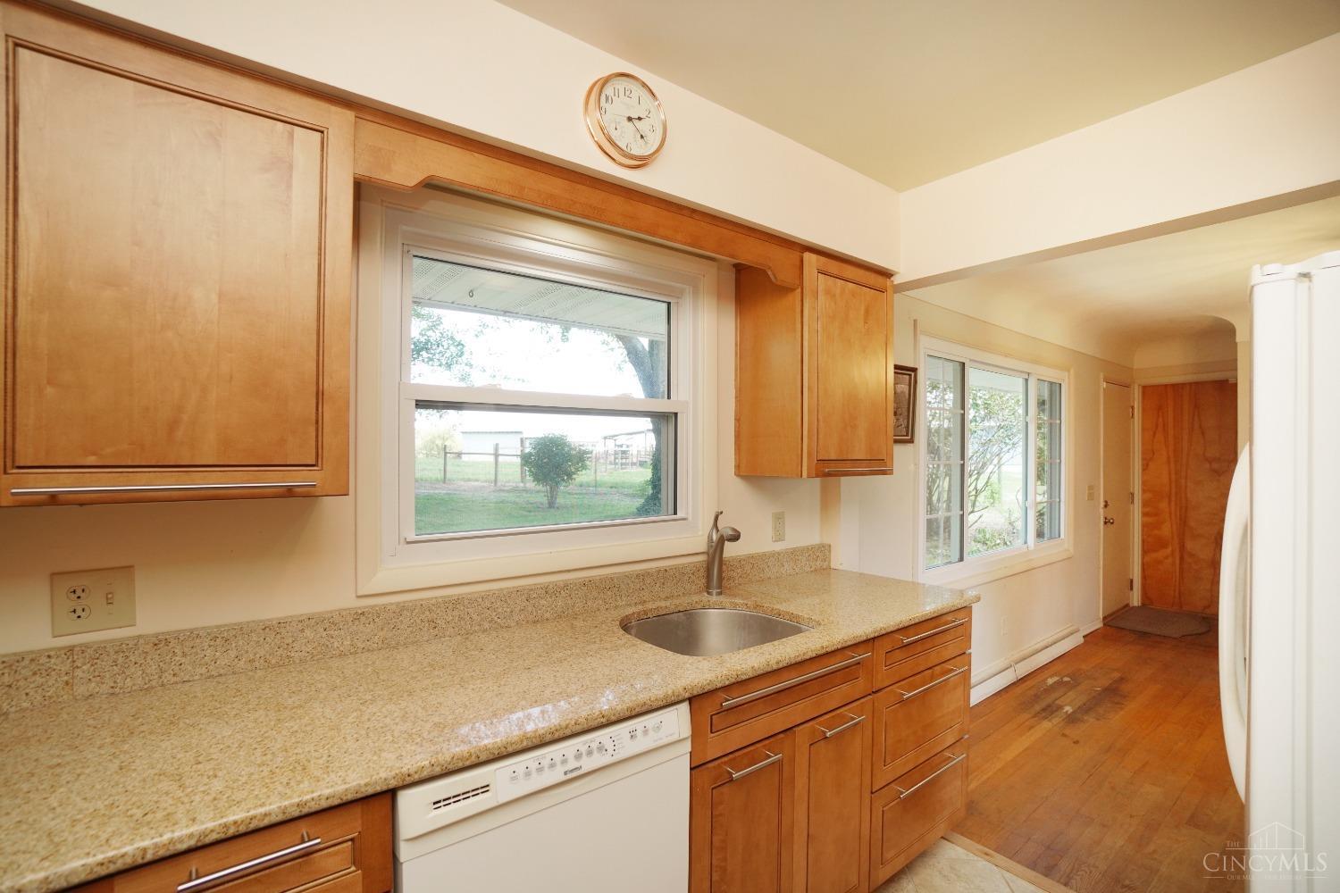 4586 Layhigh Road Hamilton, OH 45013 - Photo 20 of 60